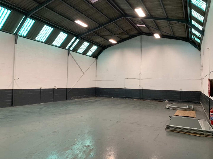 To Let commercial Property for Rent in Parow East Western Cape